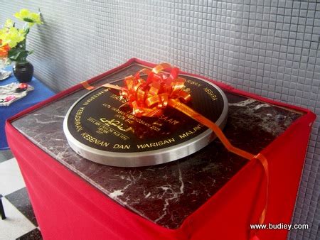 Cara memelihara bangunan bersejarah dan memulihara binaan di malaysia. Masjid Negara Dan Makam Pahlawan Sebagai Tapak Warisan ...