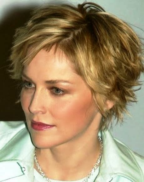 Over 60 women often worry about what haircut is the best, because when you are getting older, you will face a common problem as thinning hair. Short haircuts for women over 50 in 2015