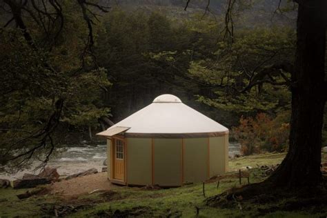 11 Crazy Yurt Ideas For Nomads Rhythm Of The Home In 2021 Small