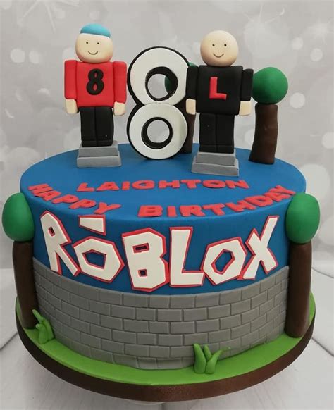 Roblox Cake In 2020 Roblox Birthday Cake Roblox Cake Boy Birthday Cake
