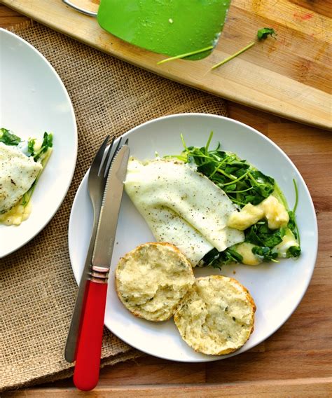 With 15 recipes ranging from cakes to meringues to donuts, you'd always want to have egg whites on hand from now on. Havarti and Pea Shoot Egg White Omelette Recipe | My ...