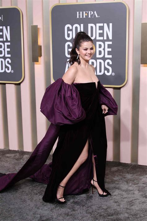 Selena Gomez At The Golden Globes A Renaissance Princess