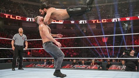 Seth Rollins Vs Dean Ambrose Intercontinental Championship Match