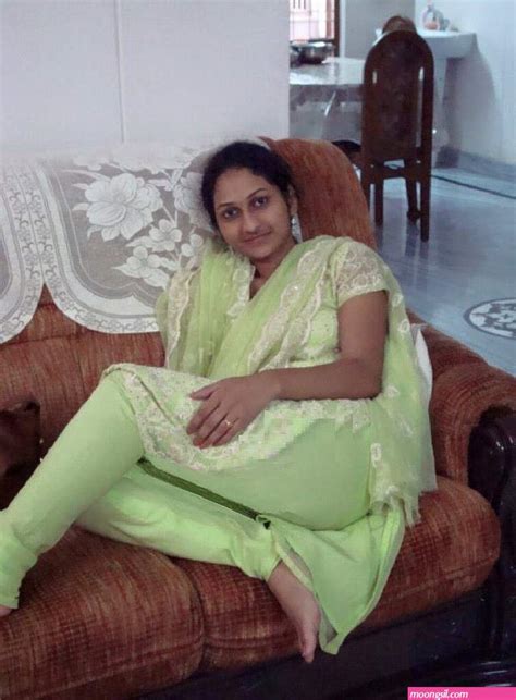 Desi Girl Salwar Suit Big Boobs Hd Wallpaper Porn Pics