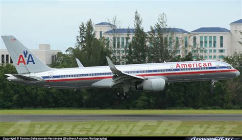 N An American Airlines Boeing Aviacioncr Net