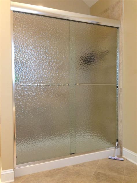Rain Textured Glass Shower Doors Augustritrovato