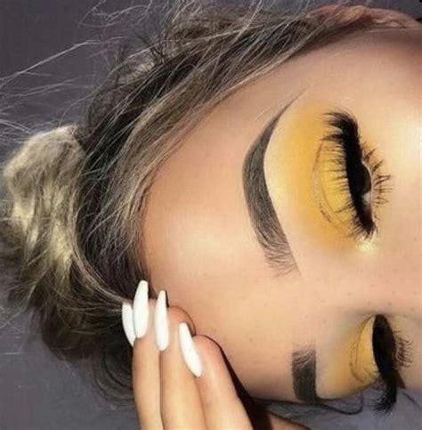 Pin By Aleena Azhar On Eye Looks Yellow Eyeshadow Best Eyeshadow