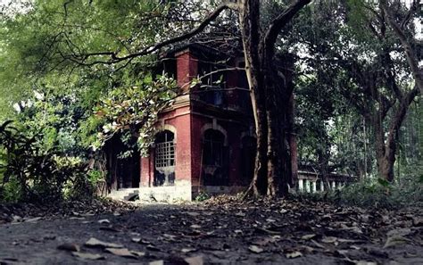 15 Haunted Places In Kolkata For Thrill Seekers