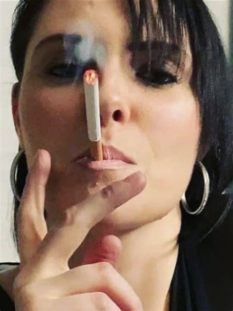 Sexy Smoking Babes 133 Pics Xhamster