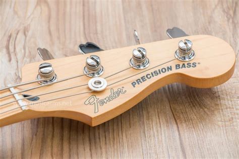 Fender Deluxe Active Precision Bass Special Music Arms