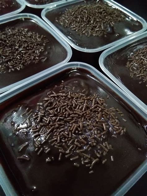 Kek coklat moist leleh kukus sukatan cawan 2 dalam 1 | sangat mudah dan senang.cara buat kek moist ini. Resepi Kek Coklat Moist Viral 'Confirm' Sedap, Gebu ...