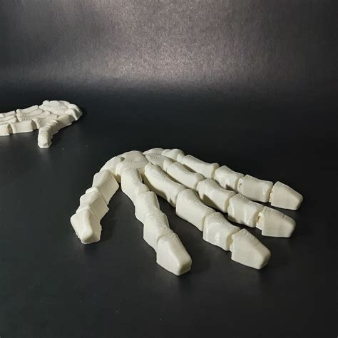 Skeleton Hand Flexible Print In Place No Supports Needed 3d Model 3d