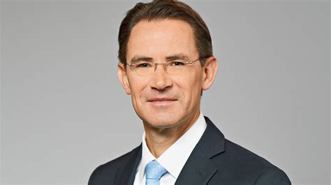 Our customised and flexible solutions support our customers in financing their international property investments. Aareal Bank follows Pbb and increases provisi... | propertyEU