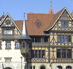 Abseits von streß und hektik finden sie in unserem restaurant (bis zu 60 plätze) eine atmosphäre wohltuender behaglichkeit. Henneberger Haus, Meiningen - Sigma Coatings