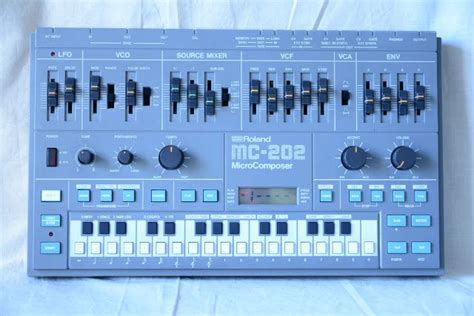 Matrixsynth Roland Mc 202 Microcomposer Sn 316000 Synthesizer Drum