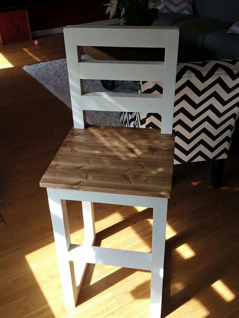 Leave a comment below if there are any questions about the diy plans to build a. Counter height bar stools | Diy bar stools, Diy stool ...