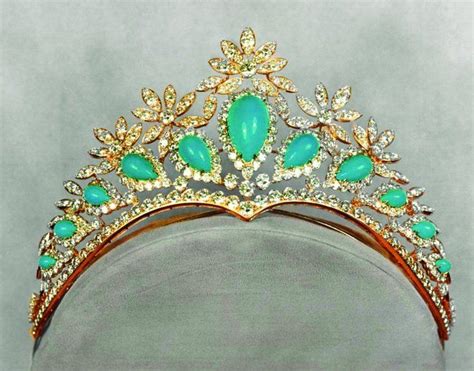 Turquoise Tiara Crown Of Iran Royal Crowns Royal Tiaras Crown Royal