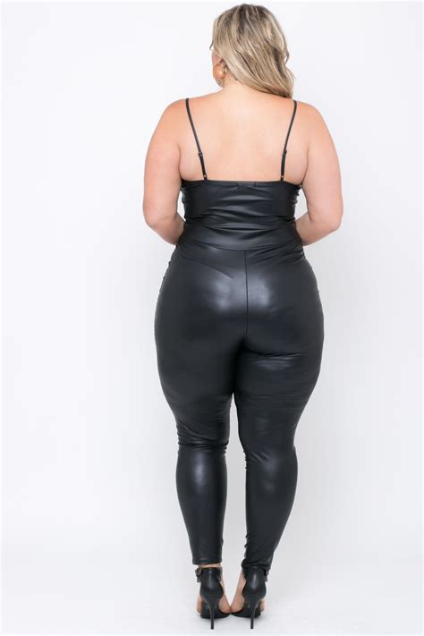 Pin By Tuellchen On Leggings Pants And Trousers Leather Catsuit Spandex Girls Plus Size