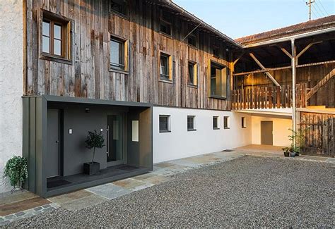 QUESTARCHITEKTEN Bauernhaus in Riedering | Haus ...