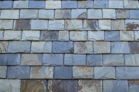 Slate Roof Costs | 2021 Prices & ROI
