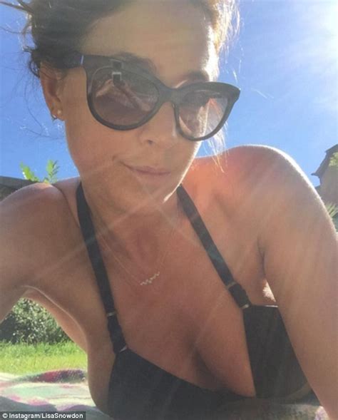 Lisa Snowdon Strips Down To Her Bikini On Instagram Picture Daily Mail Online