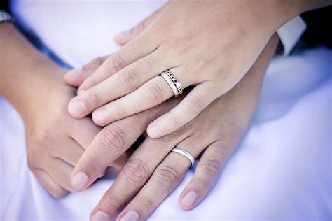 During many western wedding ceremonies, the engagement ring initially worn on the left ring finger gets switched. Symbolism Of Wearing Rings On Different Fingers - Look4ward