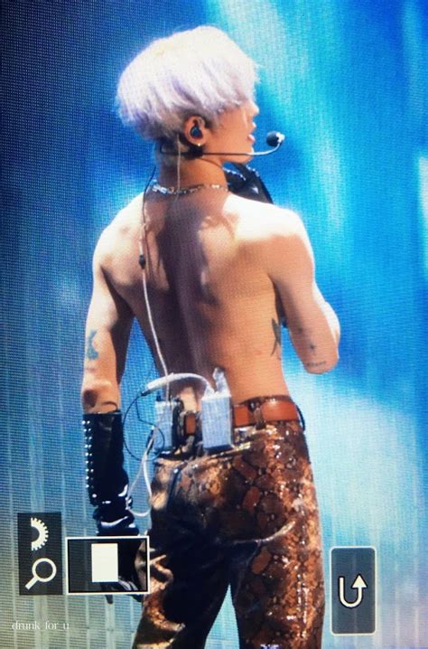 NCT 127 S Taeyong Drives Fans Wild By Going Shirtless Koreaboo