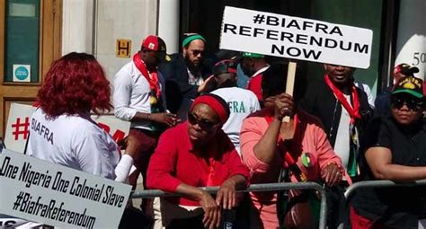 Biafra maps with all these ancient africa maps showing us that biafra nation exist, why is it that all the modern maps of africa try to exclude biafra from african history book? Biafra protesters storm London as Buhari meets Queen of ...