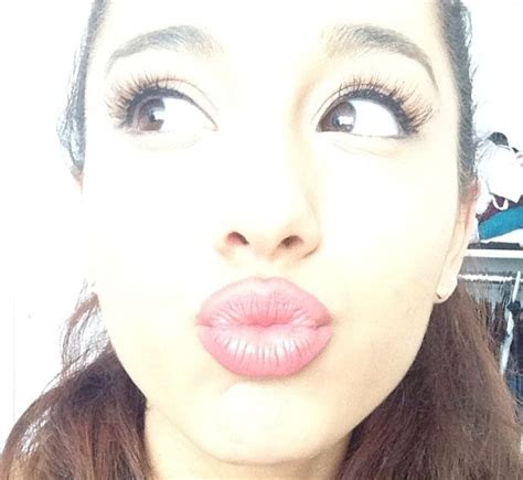 You need to shoot the birds accurately by bouncing the shot if needed and enter the next level successfully. Image - Kisses from Ariana.jpg | Sam and Cat Wiki | FANDOM ...