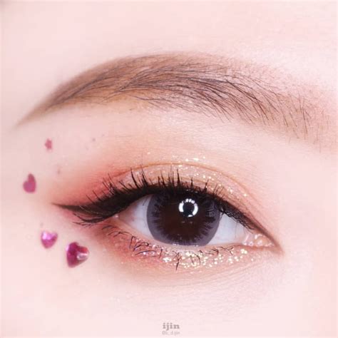 6 Makeup Essentials To Master Korean Beauty Koreaboo