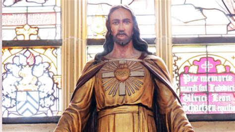 O devoto autêntico do sagrado coração de jesus é aquele que procura conhecer a fundo essa devoção, reconhece sua importância incomparável consiste no exercício de oração mental ou vocal, contemplando a agonia de nosso senhor. Oração ao Sagrado Coração de Jesus - A simple blogger catholic