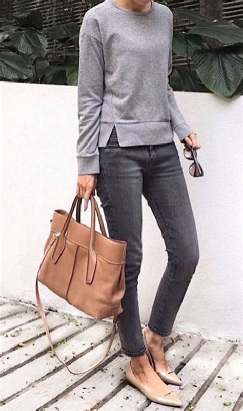 60 Classy Work Outfit Ideas For Sophisticated Women Classy Work Outfits