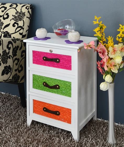 Preis ab 57,99 euro (28.04.2021). Nachttisch-Schrank in Weiß - 22 neue Modelle! - Archzine.net