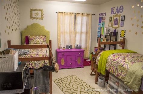 Living Big In Small Spaces Lsu Students Showcase Dorm Room Decor