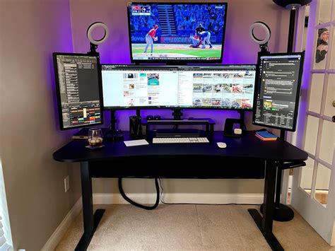 Displays To Stack Or Not To Stack Setups Cult Of Mac