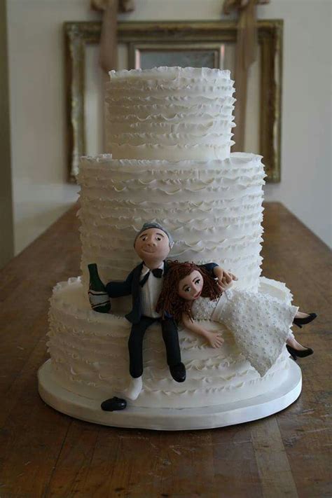 Funny Wedding Cake Toppers To Make Your Day Extra Special In 2021