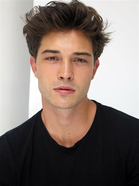 Francisco Lachowski Age, Weight, Height, Net Worth, Wife, Baby 2020 ...
