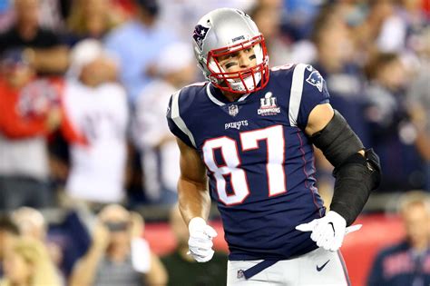New England Patriots: Rob Gronkowski scores nice 69th career touchdown