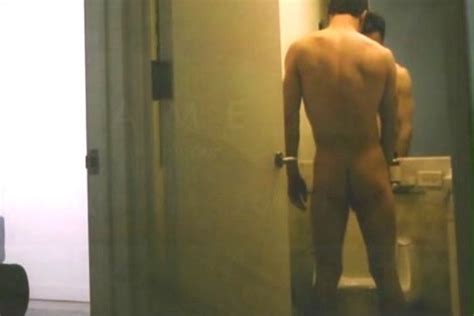 Michael Fassbender peladão em Shame Pop Stars Nude