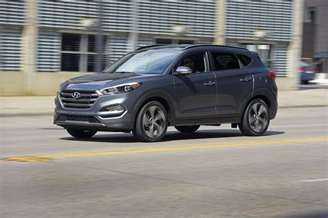 The recall summary will inform you of the consequences for having a defective component. Hyundai Recalls Dual-Clutch 2016 Tucson Over Accelerator ...