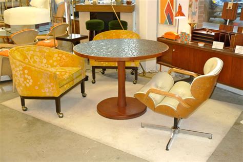 The ceramic dining table have prime qualities and discounts that give you value for money. Ceramic Pebble Tile Top Dining Table by Gordon Martz at ...