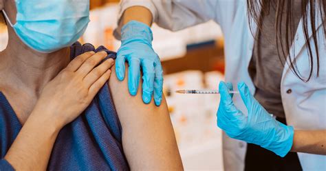 Flu Shot What To Know About Side Effects Protection And Timing The