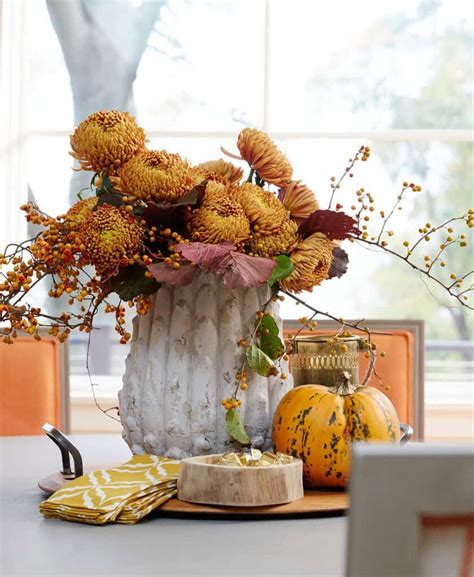 10 Easy Fall Centerpieces For An Autumnal Table Fall Kitchen Decor