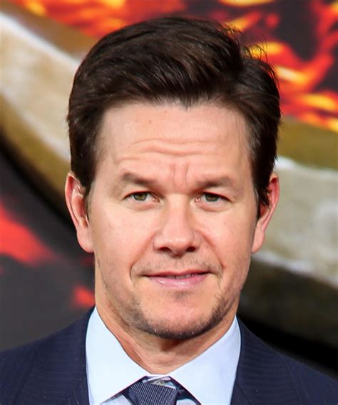 15 Mark Wahlberg Hairstyles Hair Cuts And Colors
