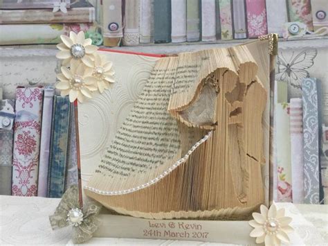 16 Absolutely Amazing Handmade Folded Book Ts You Should Make