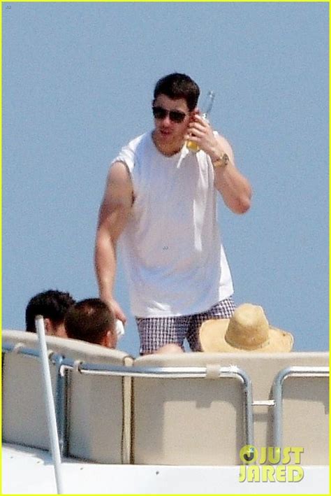 Full Sized Photo Of Joe And Nick Jonas Casually Flaunt Their Shirtless
