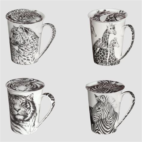 Set Of 4 Assorted Mugs With Lid TaitÙ