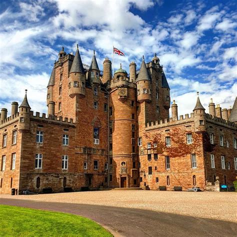 Nicolson Tours On Instagram The Beautiful Glamis Castle Scotland