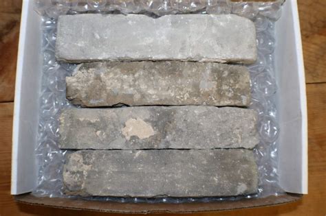 Reclaimed Thin Brick Veneer Sample Vicarage Gray Stone Farm