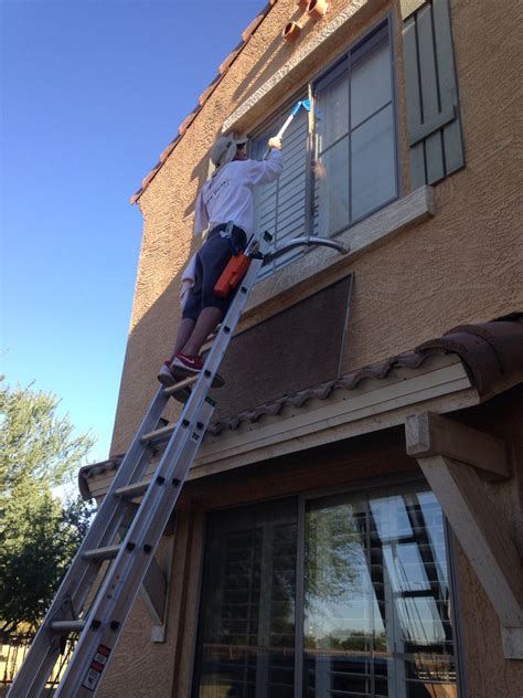Sprayway while you might not find it in every corner store, sprayway proved to be the best cleaner for dirt, dust, grease, and basically everything else in our testing. Best window cleaner in AZ!! | Window cleaner, Best window ...